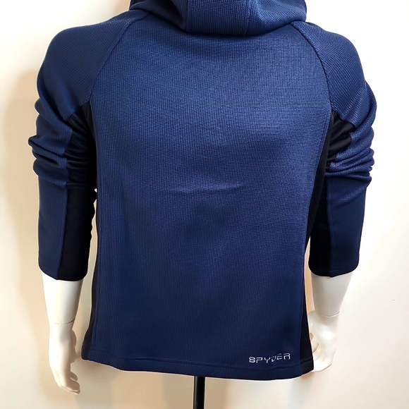 SPYDER SWEATER WITH HOODIE, 2 ZIPPER POCKETS IN THE FRONT, SIZE MEDIUM (M) - Picture 6 of 12